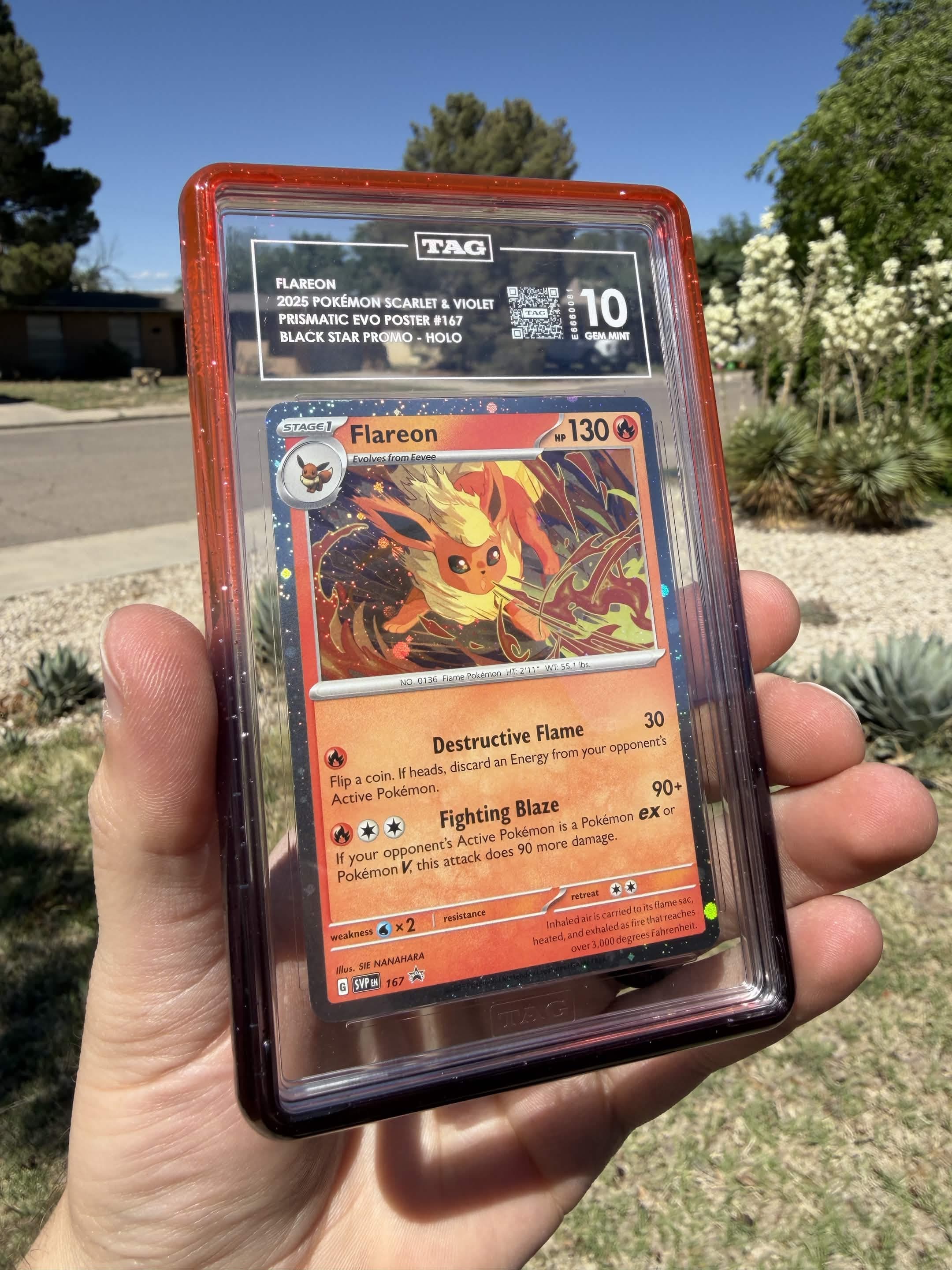 GravityGuard bumper on a graded Flareon card